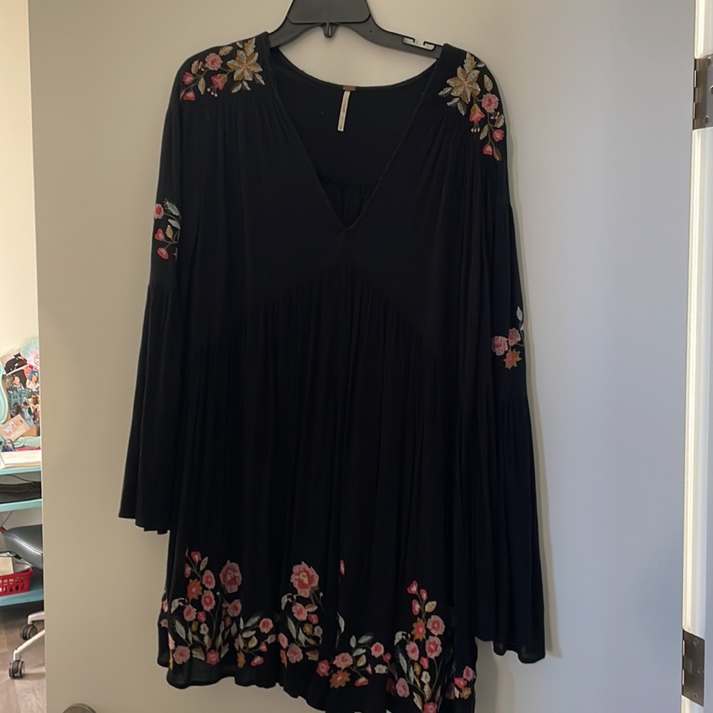 Free People cute baby doll for boots and leggings